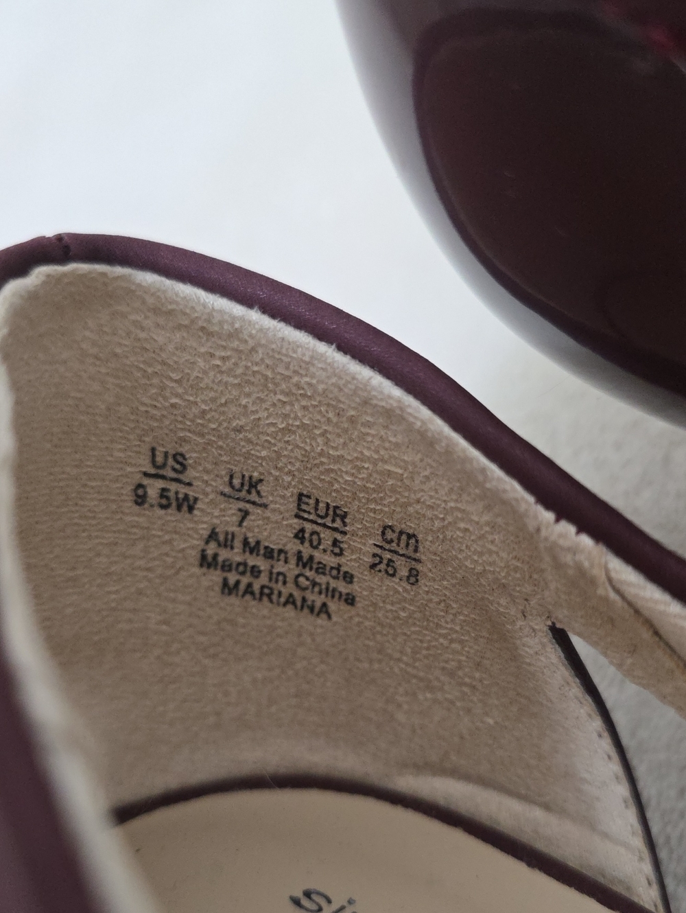 NWOT Simply Comfort Lifestyle Burgundy Slingback Kitten Heel Pumps Women's 9.5W - Picture 8 of 12